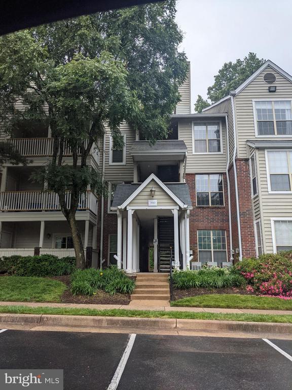 Building Photo - 12159 Penderview Terrace