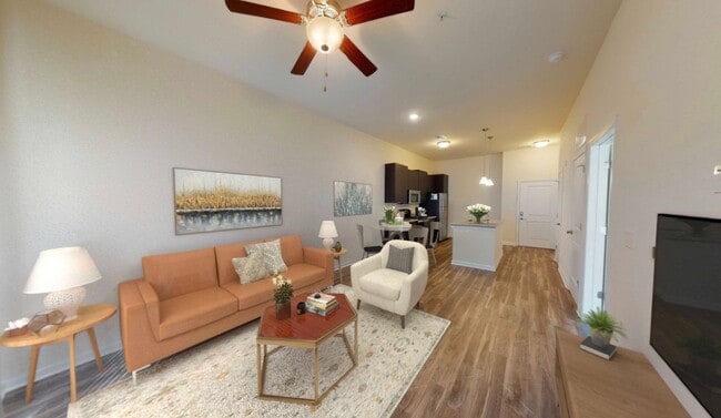 Building Photo - A1 | 1 Bed 1 Bath | 739 sf