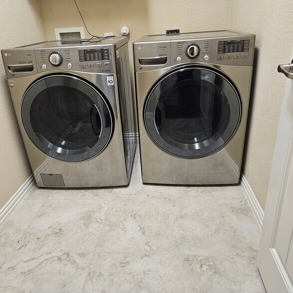 Laundry with Washer/Dryer included - 905 Avian Dr