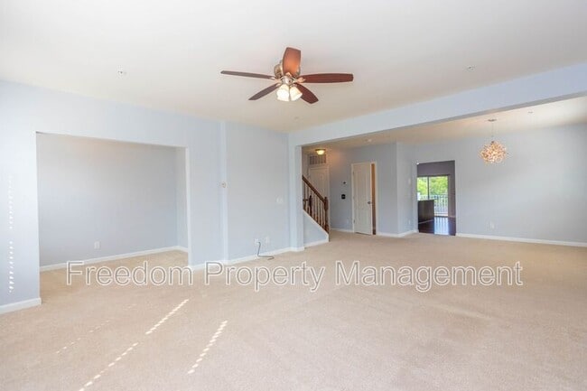 Building Photo - 17002 Beveridge Dr