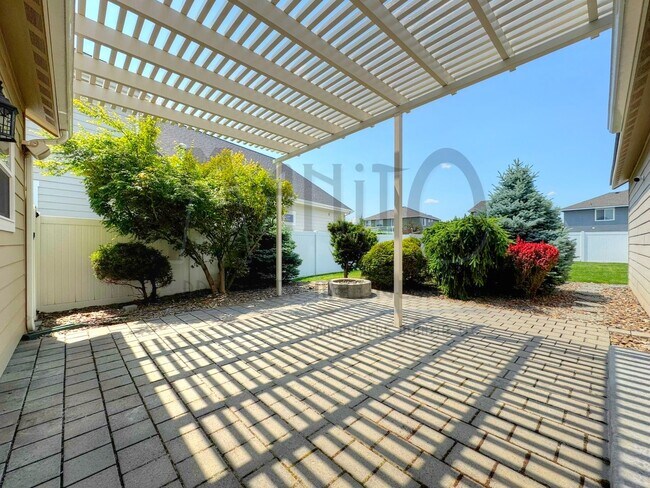 Building Photo - Open Concept Liberty Lake Home