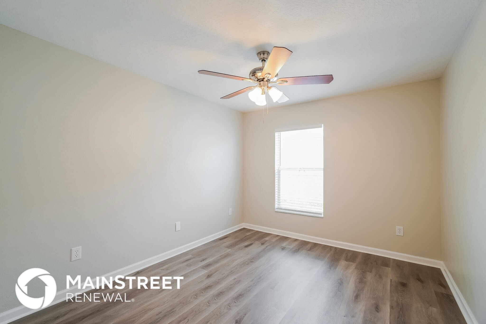 Building Photo - 521 Painted Leaf Dr