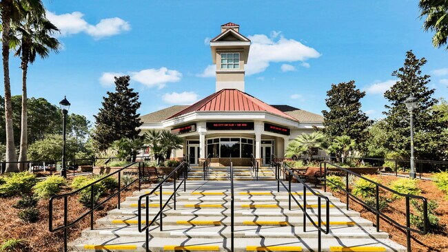 Building Photo - 686 Northlake Blvd