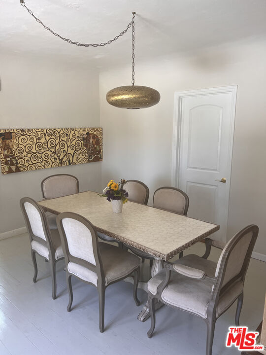 Building Photo - 219 Winchester Ave