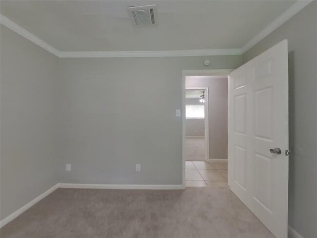 Building Photo - 25568 Dogwood Ln