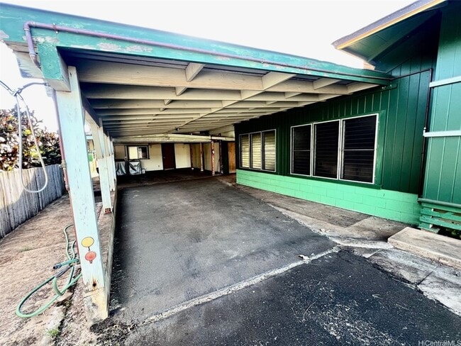 Building Photo - 67-207 Kukea Circle Unit