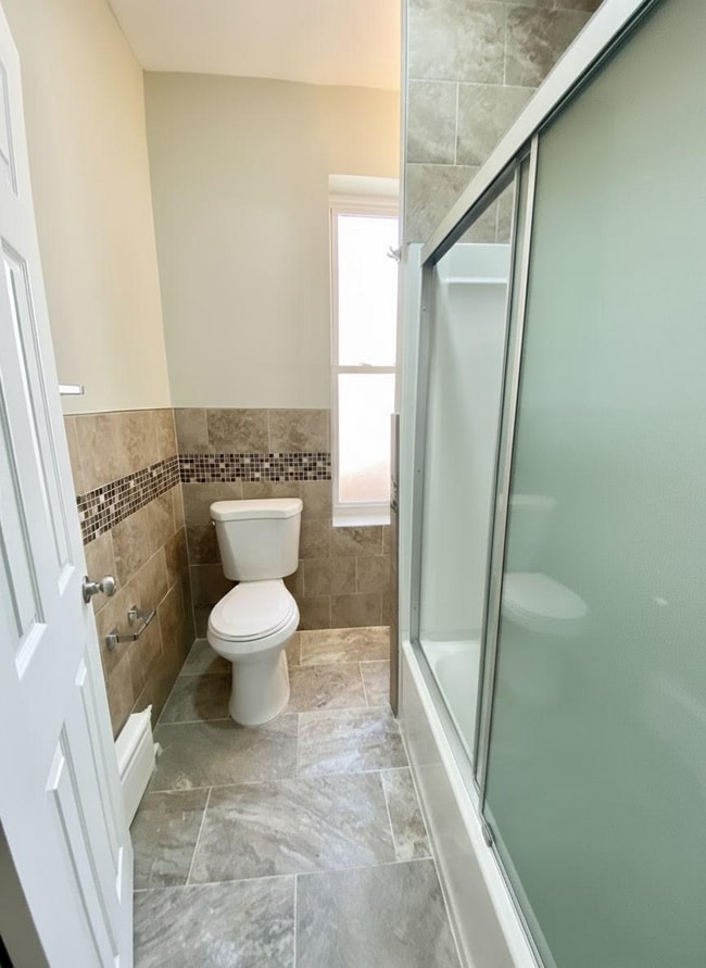 Building Photo - 929 N 43rd St