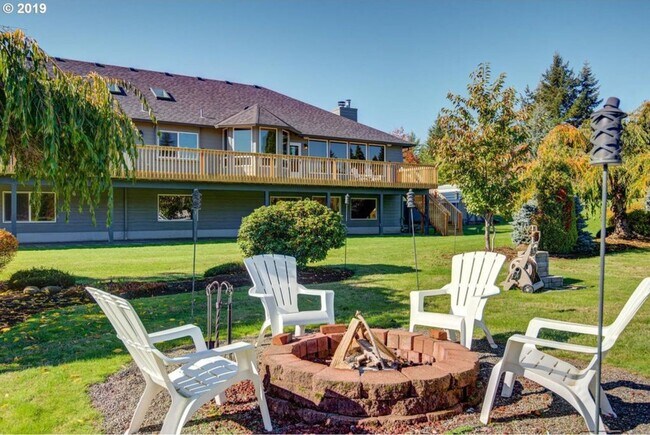 Building Photo - 18113 NE 201st Ct