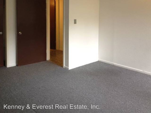 Building Photo - 2 br, 1 bath House - 2701 Ridge Rd #304