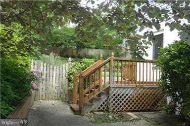 Building Photo - 3305 Camalier Dr