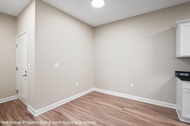 Building Photo - 5857 Spruce Forest Dr