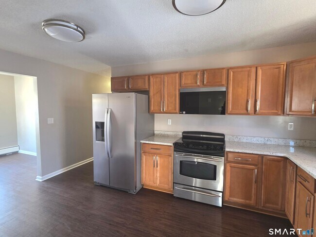 Building Photo - 15 Mc Donald Ave