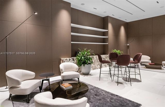 Building Photo - 300 Biscayne Boulevard Way