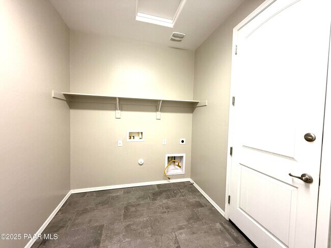 Building Photo - 6357 Harvest Moon Ave