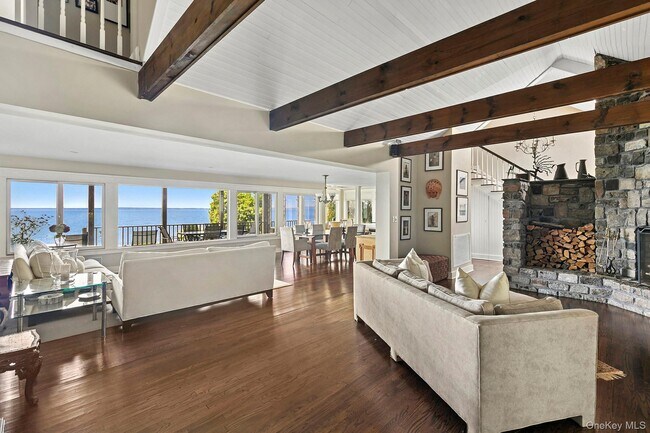 Building Photo - 29 Bittersweet Ln