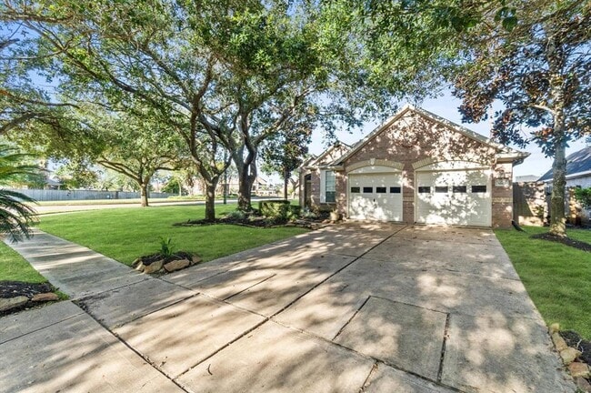 Building Photo - 3603 Heritage Colony Dr