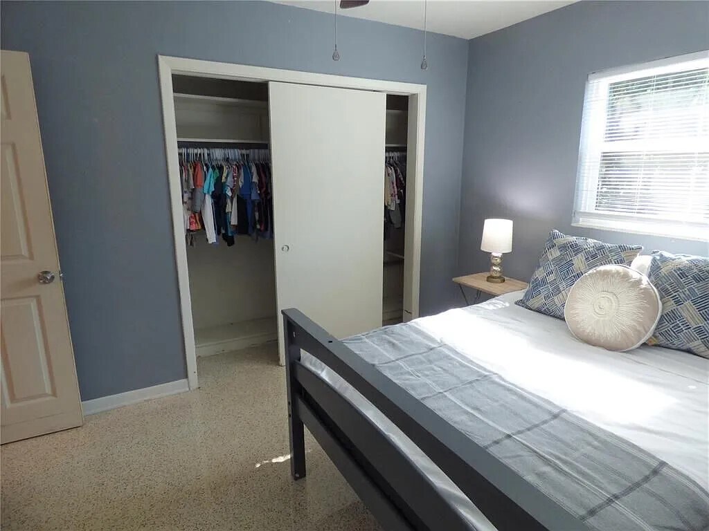 Building Photo - 1048 Mary Jane Ln