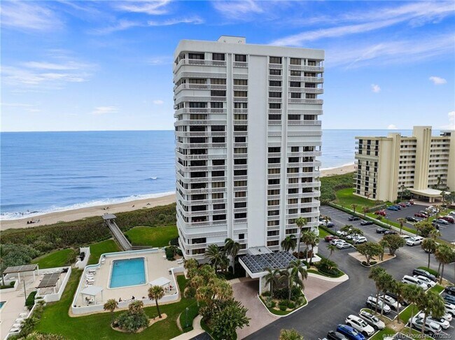 Building Photo - 9960 S Ocean Dr