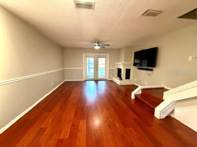 Building Photo - 5171 Lazy Oaks Dr