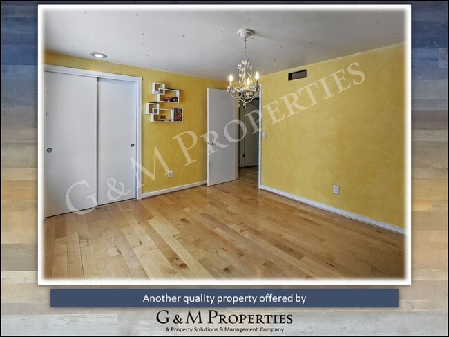 Building Photo - Rarely Available 4-Bedroom House - in Pitt...