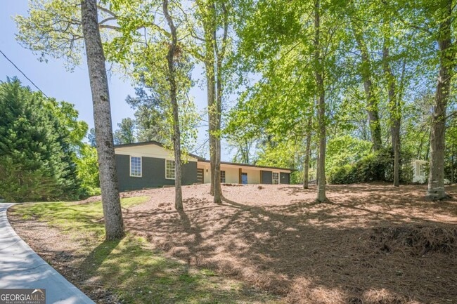 Building Photo - 3350 Pine Meadow Rd NW