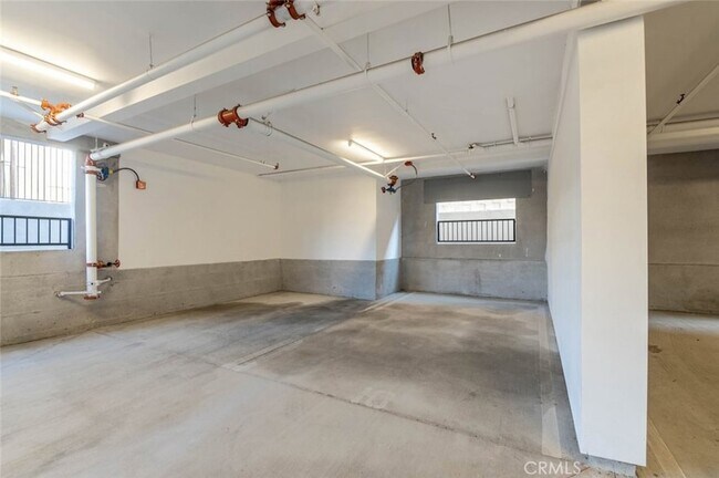 Building Photo - 7341 Valmont St