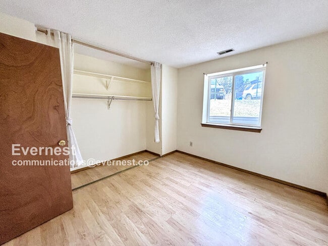 Building Photo - 6470 McNichols Ct