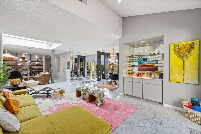 Building Photo - Mountain View Retreat in Palm Springs