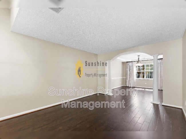 Building Photo - 3717 Finish Line Arch