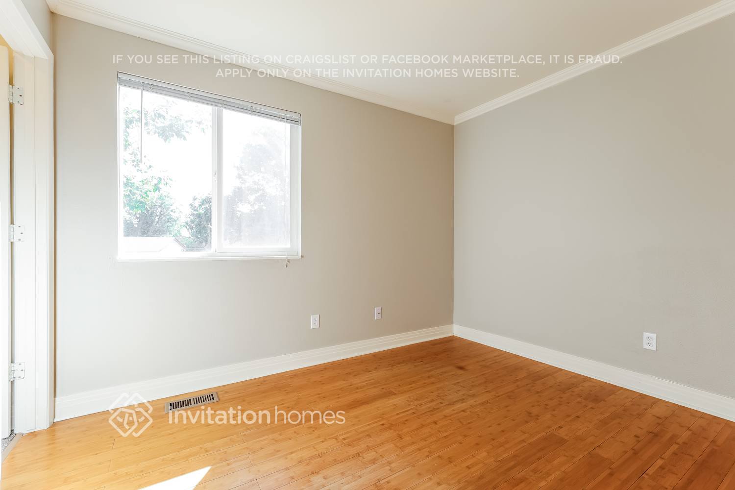 Building Photo - 4817 S Pitkin Way