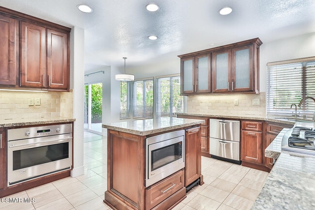 Building Photo - 5618 Silver Valley Ave