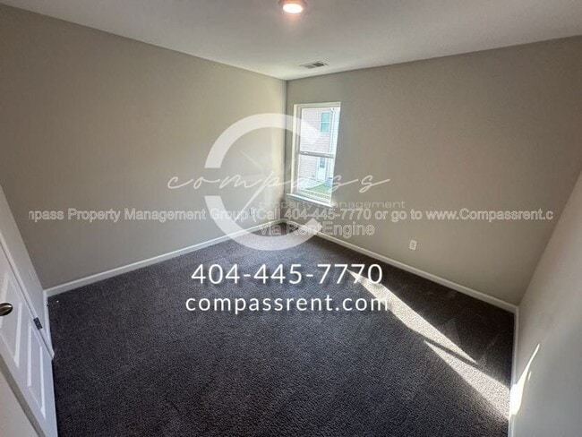 Building Photo - 113 Squarewood Ln NW