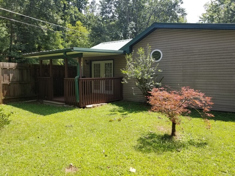 Building Photo - 173 Lacy Hollow Rd