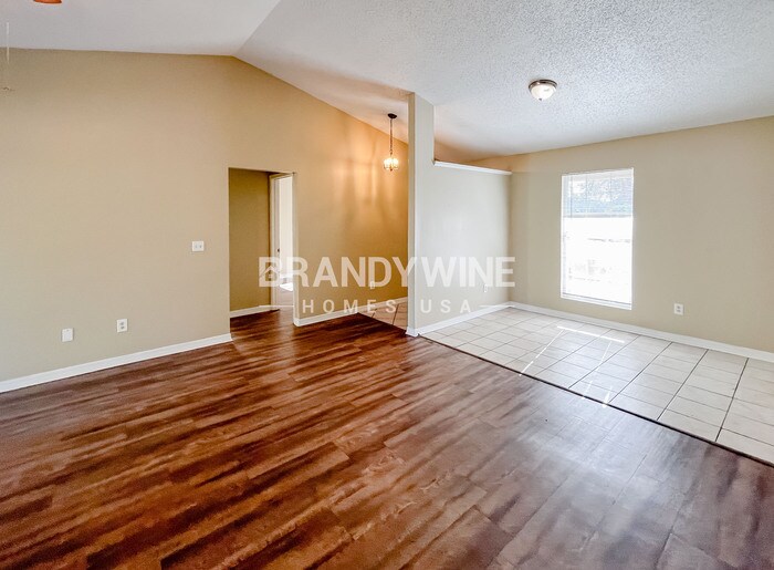 Building Photo - 8145 Mactavish Way W