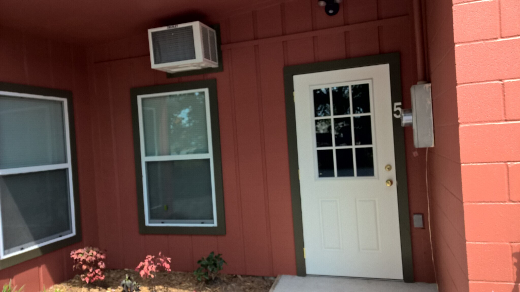 Building Photo - 5843 N Highway 1