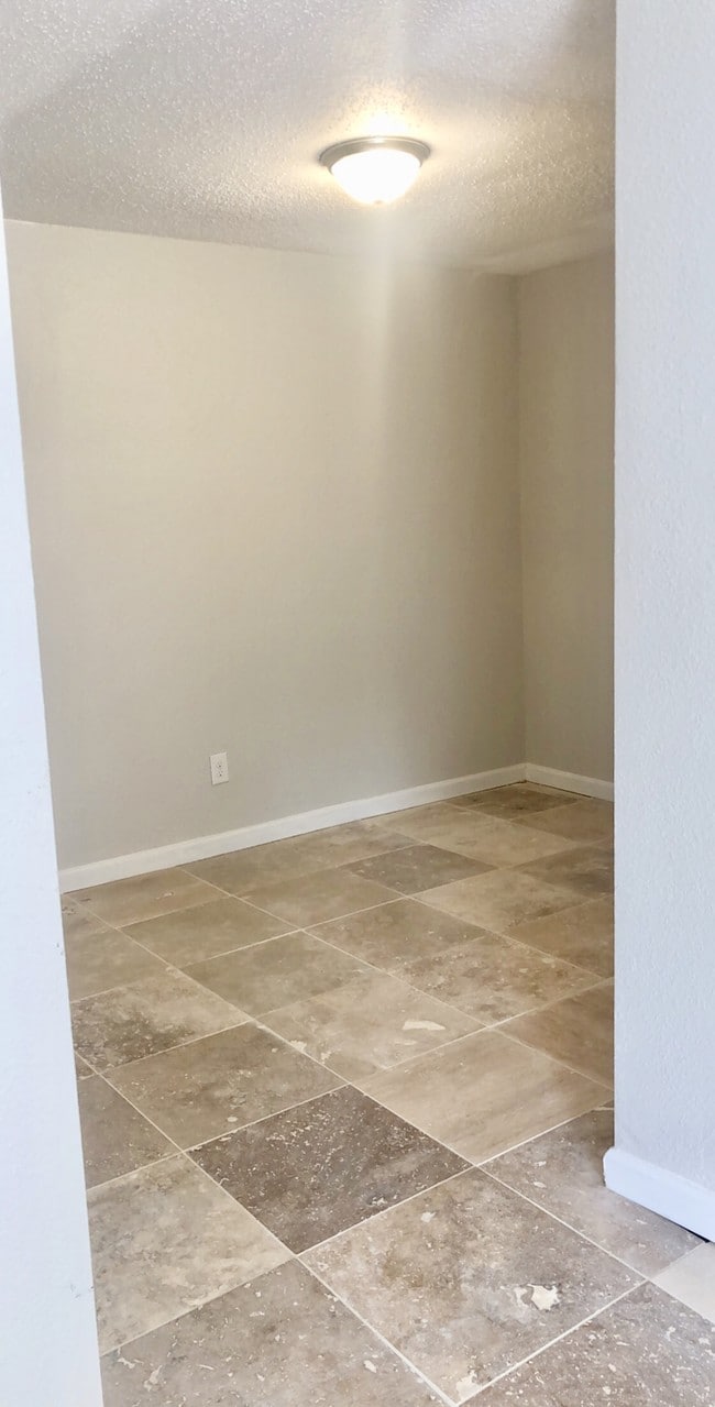 Creekside Apartments 406 Deats Rd Dickinson TX 77539 Apartment Finder