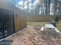 Building Photo - 72 Forest Glen Rd