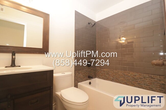 Building Photo - 13462 Montego Dr