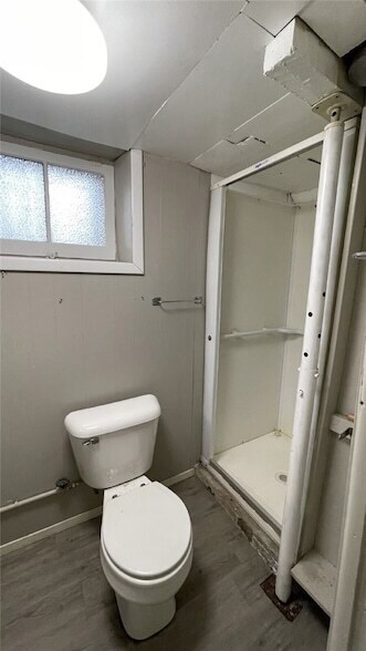 Building Photo - 239 Ormond Ave
