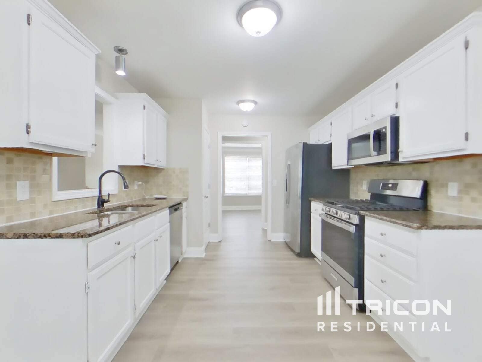 Building Photo - 107 Hearthstone Walk