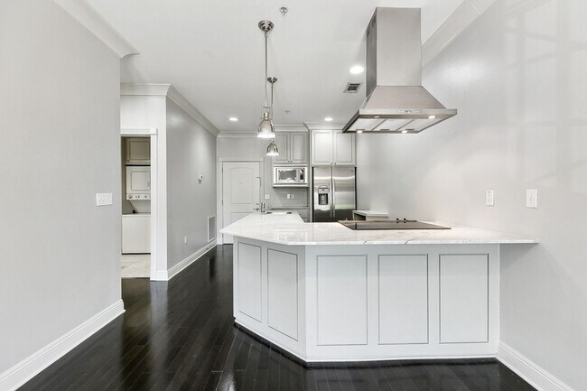 Building Photo - Perkins Palms Condominiums – 1 & 2 Bedroom Homes Available Now