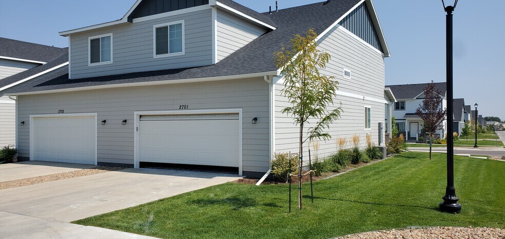 Back of unit - 4355 24th Street Rd