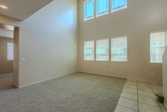 Building Photo - Beautiful Rancho Sahuarita Community