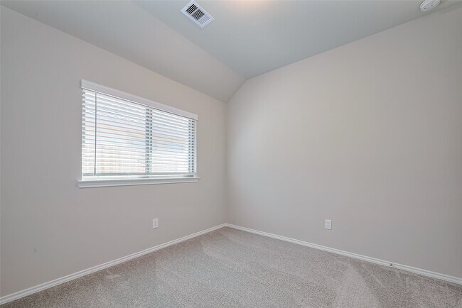 Building Photo - 31953 Retama Rnch Dr