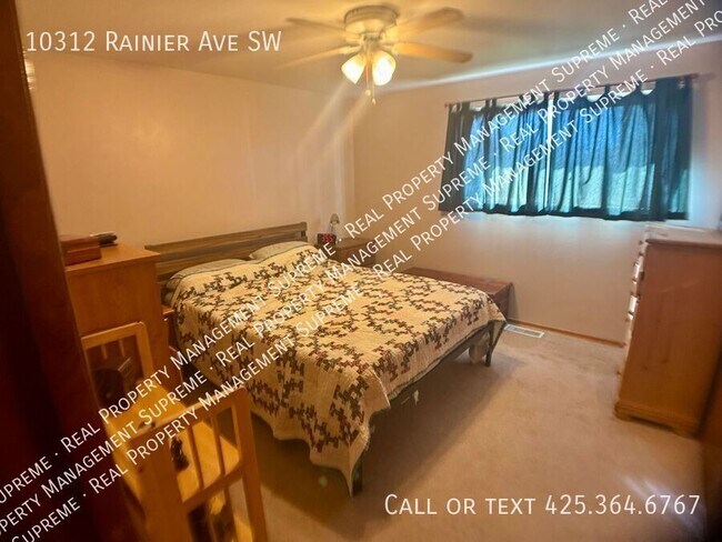 Building Photo - Perfect Family Home in Lakewood