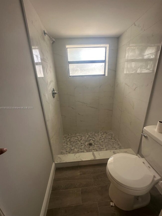 Building Photo - 21615 Villa Nova Dr