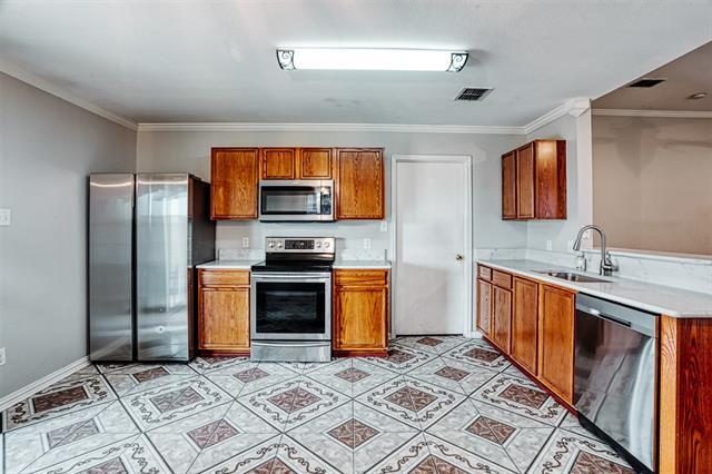 Building Photo - 707 Overton Dr