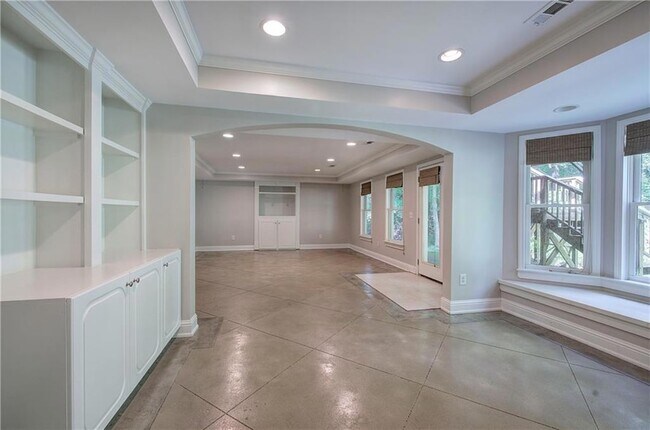 Building Photo - 2320 Starr Lake Dr NW