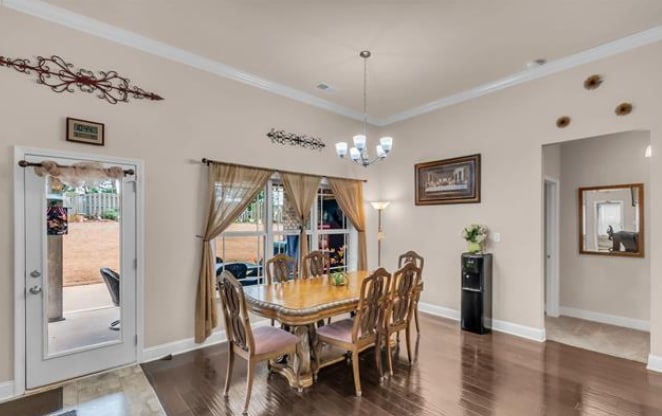 Building Photo - 117 Chesnut Heath Ct