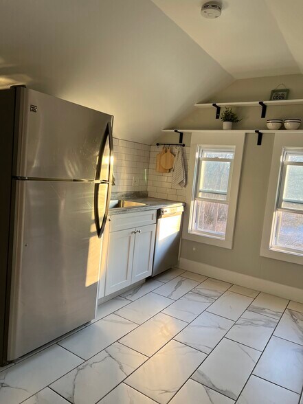 Kitchen - 65 Summer St